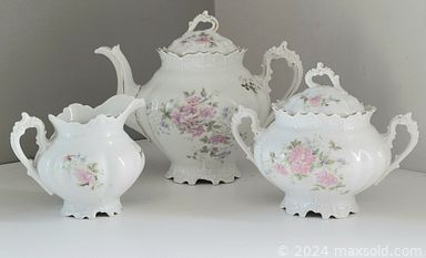 MaxSold Auction: This online auction features Antique Royal Austria Servingware, Beer Tap, Vintage Costume Jewelry, Jewelry/Trinket Boxes, Wine Accessories, New Bedding, Small Kitchen Appliances, New Fitness Equipment, Party Supplies, Games, Vintage Hats & Clutches and much more!