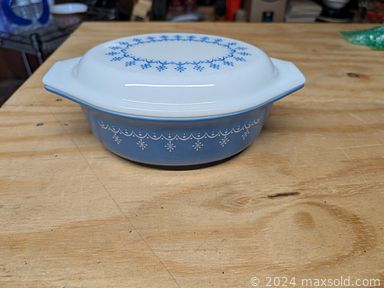 MaxSold Auction: This online fundraising auction features brass bucket, Majolica basket, Mexican Folk Art, Depression glass, vintage ashtrays, children’s books, art glass, art pottery, teapots, craft supplies, Royal Doulton figurines, vintage Pyrex, swung vases, and much more!!!