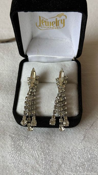 Auction 106025 (2 of 4)