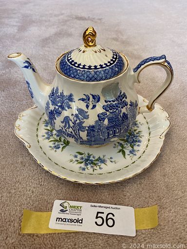 MaxSold Auction: This online auction features crystal ware, fine china, furniture such as kitchen table with chairs, wooden desk, curved front china cabinet, dressers, chesterfield, and oak entertainment unit, glassware, serving ware, small kitchen appliances, home decor and much more!