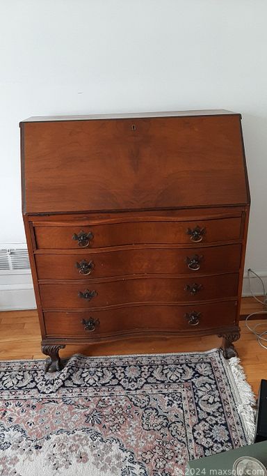 MaxSold Auction: This online auction features silver plate, 49” Roku TV, home decor, signed wall art, furniture such as vintage table, queen-size bed, vintage secretary, sofa, dressers, and vintage rocking chair, costume jewelry, books, CharBroil BBQ, patio table with umbrella, yard tools and much more!