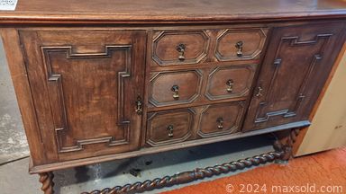 MaxSold Auction: This online auction features Art Deco lamps, vintage crockery, TVs, bell collection, teacup/saucer sets, decorative plates, collectible spoons, Bosson heads, small kitchen appliances, vintage Pyrex, cranberry glass, vintage women’s clothing, watches, costume jewelry, vintage desks, adjustable beds, toys, vintage furniture, train set, vintage trunks, tub chair, pool table, garden art, yard tools, lawnmowers, vintage tools, power & hand tools, fishing gear, chainsaw, and much, much, more!!!