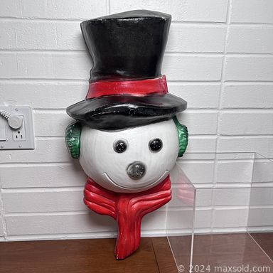 MaxSold Auction: This online auction includes an MCM Westinghouse sun lamp, genie lamps, MCM tri-light lamp and other lamps, vintage coffee tables, vintage aluminum Christmas tree, nativity set, Lemax village, inflatable decor and other seasonal decor, vases, dinner plates, glassware, kitchenware, teak bowls, crates, Mallo-ware, Fire King dishware, 1977 Jose Miura print portfolio, wall decor and more!