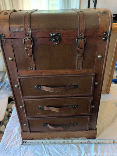 Auction 113896 (1 of 4)