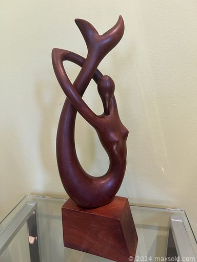 MaxSold Auction: This online auction features scoop chair, stereo system, wood carving, hockey pennants, art pottery, art glass, electric grill, area rug, fabric, outerwear, and much, much, more!!!