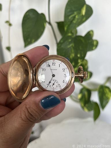 MaxSold Auction: This online auction features fine jewelry, watercolour paintings, pocket watches, coins, MCM furniture, vintage steamer trunk, wine storage, student desk, wicker chair, bookshelves, perfume bottles, David Winter cottages, teacup/saucer sets, women’s clothing, costume jewelry, area rugs, vintage Pyrex, small kitchen appliances, vinyl records, plant pots, yard tools, novels, vintage books, craft supplies, and much, much, more!!!