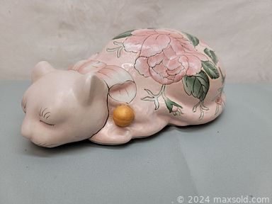 MaxSold Auction: This online auction features Giuseppe Armani figurine, table lighter, S & P shakers, vintage “I’m Spice” set, milk glass, oil lamp, stereo components, collectible plates, Indiana glass, mechanical coin bank, vintage toys, DVDs, bar mirrors, Legos, vintage Pyrex, and much, much, more!!!