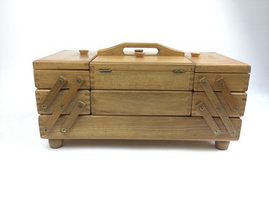 MaxSold Auction: This online auction features vintage jewelry, watches, folding bar cart, vintage hanging baskets, rolling platforms, cameras, crocks, ladders, Hallmark ornaments, Folk Art cabinet, vintage bottles, vintage cookie cutters, Pfaltzgraff stoneware, vintage beach chairs, Mary Gregory lamps, art glass, art pottery, buttons, vintage office supplies, Jill Gill prints, and much, much, more!!!