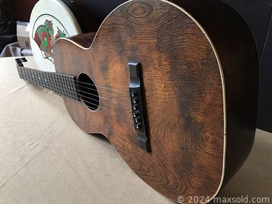 MaxSold Auction: This online auction features rolltop desk, antique sideboard, vintage secretary desk, executive desk, doll house & furniture, antique Art Deco furniture, Lladro figurines, art pottery, Amado Pena print, collector plates, teacup/saucer sets, vintage Chinoiserie cabinet, Victorian-Style birdcage, collector dolls, patio furniture, sewing machine, craft supplies, small kitchen appliances, perfume bottles, Hallmark keepsake ornaments, Retroneu flatware, games, DVDs, office supplies, art supplies, pet products, rolling toolbox, jewelry and much more!