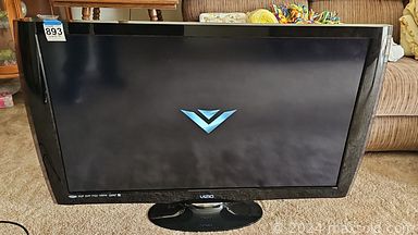 MaxSold Auction: This online auction features Coors collectibles, cameras, teacup/saucer sets, oak desk, office supplies, area rug, NASA collectibles, vinyl records, home electronics, foot lockers, angel, bell,& thimble collection, TVs, depression glass, games, Thomas Kinkade holiday collection, craft supplies, dog supplies, shelving units, shot glass collection, puzzles, women’s clothing, power & hand tools and much more!