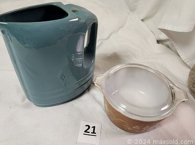 MaxSold Auction: This online auction features a Lowrey organ, projector, vintage food grinders, vintage toys, Marmot jacket, Pittsburgh Steelers collectibles, carousel horse decor, vintage Construx Thundering Trax, Christmas decor, vintage Garfield collectibles, Lenox, Pfaltzgraff, barware, DVDs, Japanese iron kettle, bathroom decor, 4 Seasons Epizione D’oro record, vintage tins and much more!