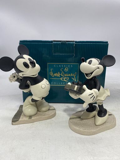 MaxSold Auction: This online auction features vintage Goebels, Disney collectibles, vintage Keepsake ornaments, DVDs, collector doll accessories, Lenox collectibles, Hallmark ornaments, heater, trinket boxes, cuckoo clock, costume jewelry, McCoy planter, sterling silver jewelry, collector plates, ashtrays, vinyl records, CDs, video game console & games, plant pots, and much, much, more!!!