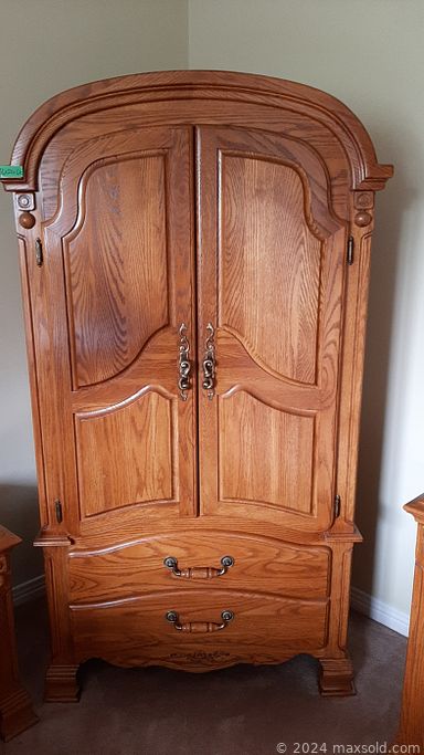 MaxSold Auction: This online auction features Royal Doulton, sterling silver, fine china, crystal ware, 52” Samsung TV, furniture such as wingback chairs, side tables, French Provincial style table with chairs, entertainment units and wooden wardrobe, framed wall art, home decor, cookware and much more!