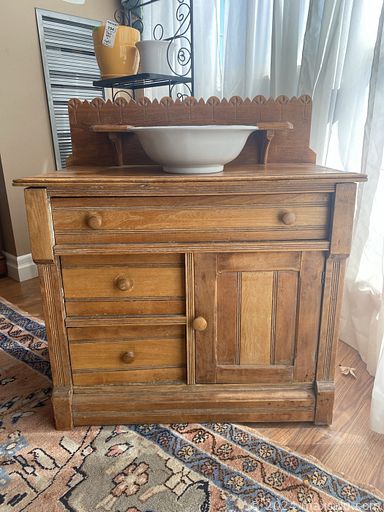 MaxSold Auction: This online auction features Pat Staton prints, desks, nautical shelf, small kitchen appliances, mirrors, area rug, washstand, antique scale, office supplies, art supplies, antique trunk, yard art, toys, teapots, bookcases, art pottery, kilts, jewelry, four poster bed, home health aids, quilts, TV, and much, much, more!!