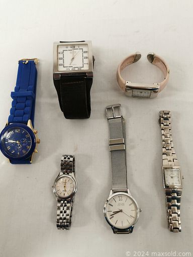 MaxSold Auction: This Charity/Fundraising online auction features costume jewelry, comics, video games & accessories, ceramic figurines, teacup/saucers sets, travel games, craft supplies, camping gear, new toys, watches, DVDs, sports trading cards, Kay Bowman oil painting, glass art and much more!