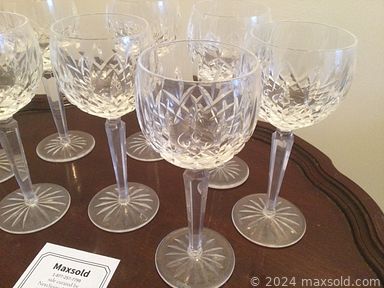 MaxSold Auction: This online auction features furniture such as a console table, Maddox secretary desk, plant stand, drum table, corner cabinet and others, Hummel, Waterford, European china, Byers Choice, Lenox, Royal Doulton, Waterford, Goebel, vintage ornaments, children’s books, Beanie Babies, kids books, Belleek, cut glass, Swarovski, Lladro, Waterford, Villeroy and Boch, Vera Bradley, lamps, pottery and much more!