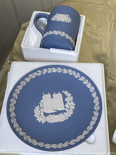 MaxSold Auction: This online auction includes wine rack, art display stands, Fitz and Floyd, Wedgwood and other china, Bowring plates, candleholders, copperware, brassware, baskets, kitchenware and more!