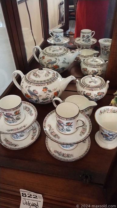 Auction 111018 (2 of 4)