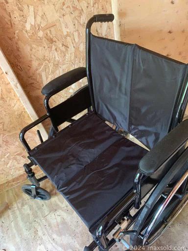 MaxSold Auction: This online auction features furniture such as shelving carts, cabinets, single bed, desk and more, Simoniz power washer, seasonal decor, saw horses, tools, car care cleaners, Toro snowblower, woodcuts, ladder, golf clubs, linens, clothing, toys, home health aids, Blue Jays memorabilia, plastic bins, Delft, Wii, decor, prints, sewing machines, exercise equipment, office supplies, garden items, wheelchairs, prints, jewelry, kitchenware, small kitchen appliances, Roomba, Royal Doulton and much more!