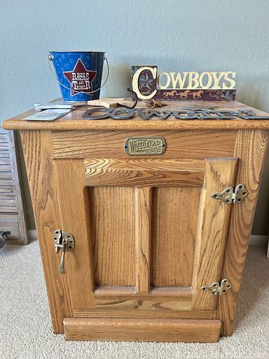 Auction 105481 (1 of 4)