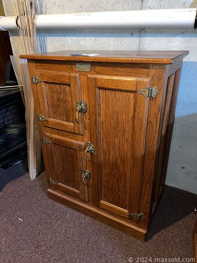 Auction 109111 (2 of 4)