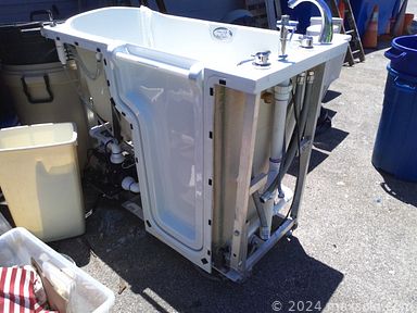 Auction 111074 (3 of 4)