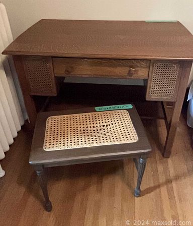 Auction 114725 (1 of 4)