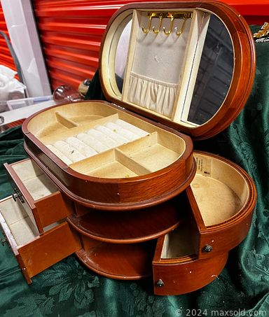 MaxSold Auction: This online auction features items such as Marble Top Wood Side Table, Original Artwork, Oak Dining Table Set, Cookware Set, Decorative Pillows, Tea Cups, Perfume Bottles, Indoor Electric Grill, Ice Cream Maker, Drill Set and much more!