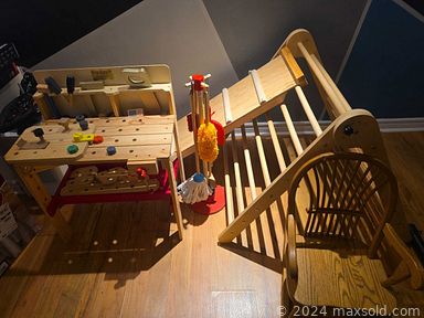Auction 115784 (2 of 4)