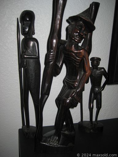 MaxSold Auction: This online auction features snowboard equipment, jewelry, perfume bottle, vintage crystal lamps, stamps, Beatrice Potter figurine, antique cast iron bank, wooden statues, porcelain shoe collection, vintage children\'s books, beer steins, coffee table books, sports collectibles, Fenton glass, women’s shoes & boots and much more!