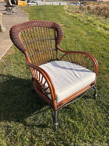 Auction 106437 (2 of 4)