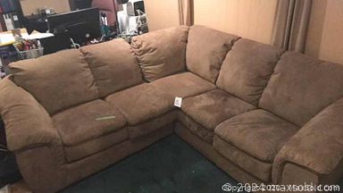 Auction 20887 (3 of 8)