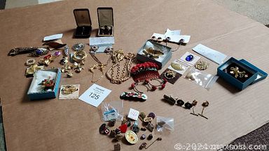 Auction 25538 (3 of 8)