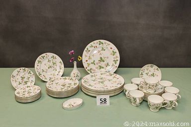 Auction 28557 (1 of 8)