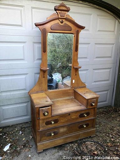 Auction 38132 (2 of 8)