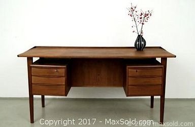 Auction 5664 (1 of 8)
