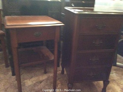 Lot #0413 (1 of 8)