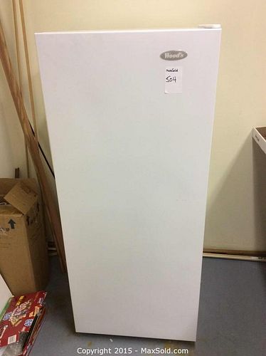 Lot #0504 (1 of 7)