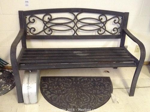 Lot #0396 (1 of 13)