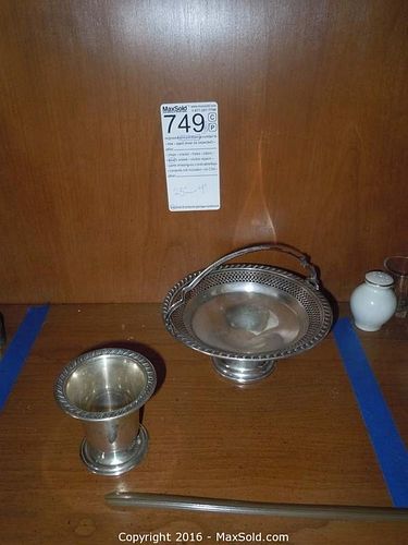 Lot #0749 (1 of 9)