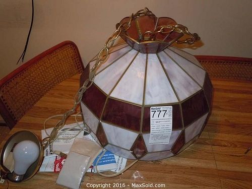 Lot #0777 (1 of 8)