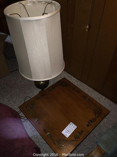 Lot #0811 (1 of 11)