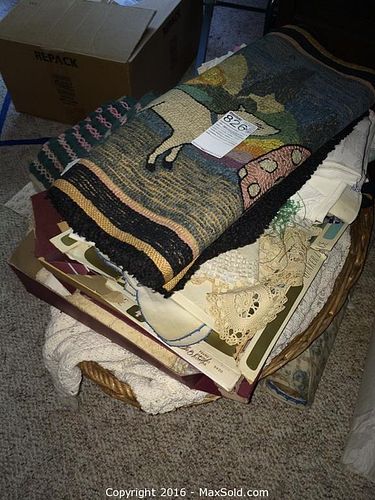 Lot #0826 (1 of 10)