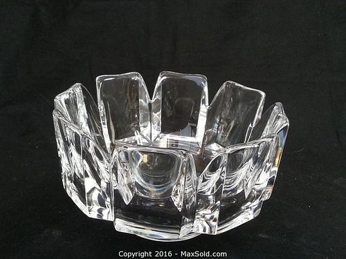 Lot #0042 (1 of 8)