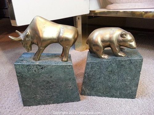 Lot #0241 (1 of 9)