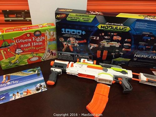 Lot #0821 (1 of 4)
