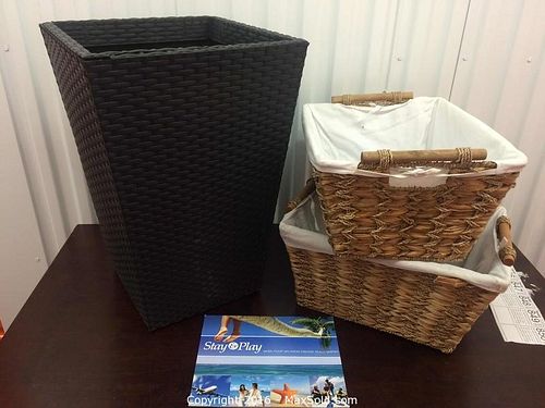 Lot #0842 (1 of 4)