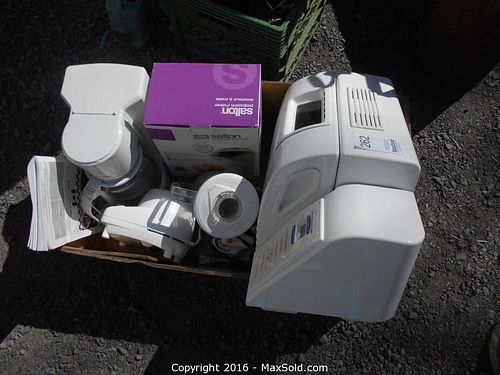 Lot #0262 (1 of 12)