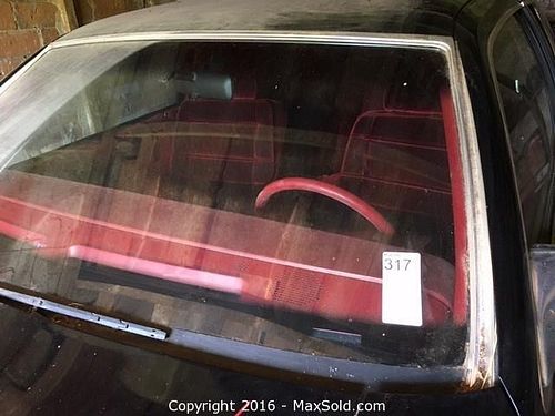 Lot #0317 (1 of 17)