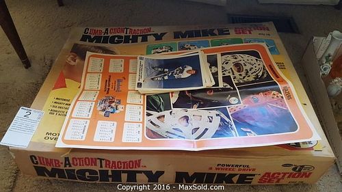 Lot #0002 (1 of 9)